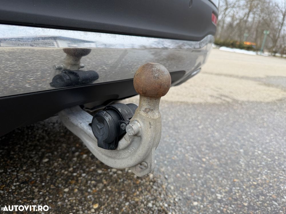 Mercedes-Benz GLB 220 d 4MATIC 8G-DCT Progressive Advanced - 17