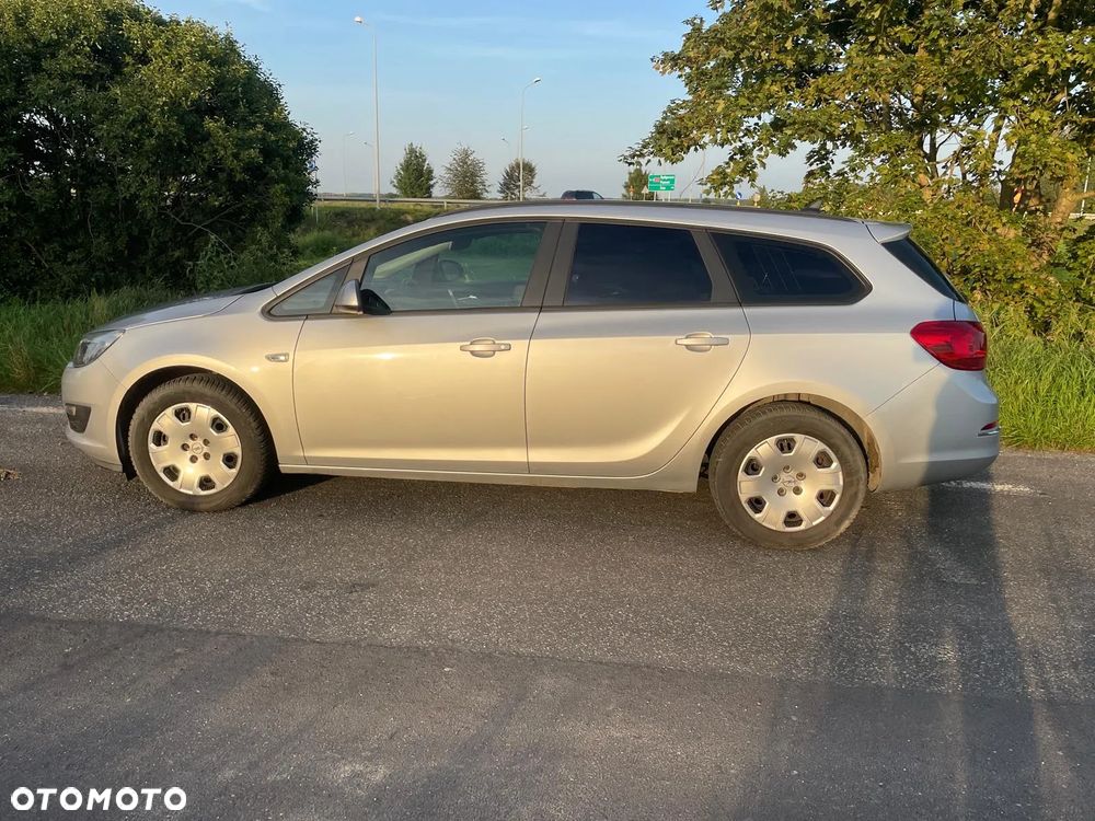 Opel Astra 1.6 CDTI Sports Tourer Active - 14
