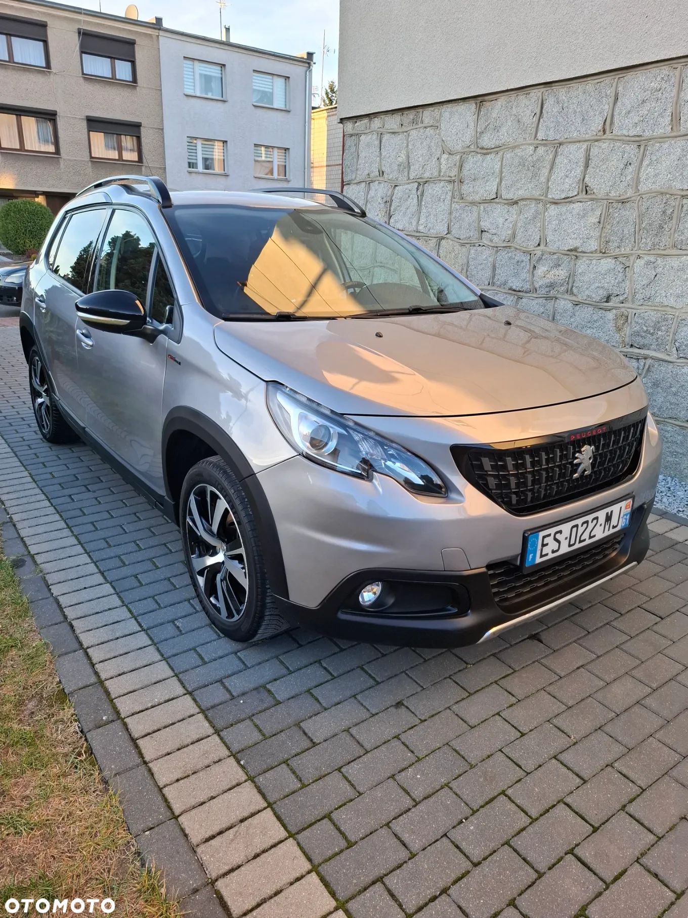 Peugeot 2008 PureTech 110 Stop&Start GT-Line Edition - 1