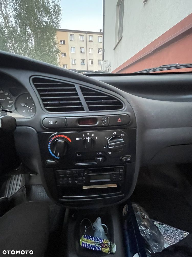Daewoo Lanos 1.5 S - 5