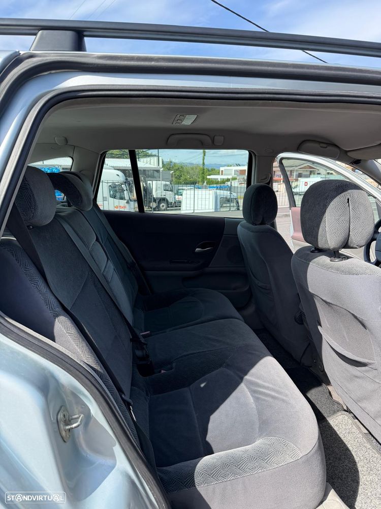 Renault Laguna Break 1.6 Expression - 8