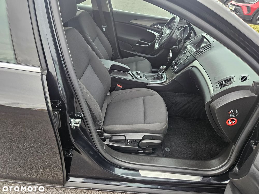 Opel Insignia 1.6 Design Edition - 14