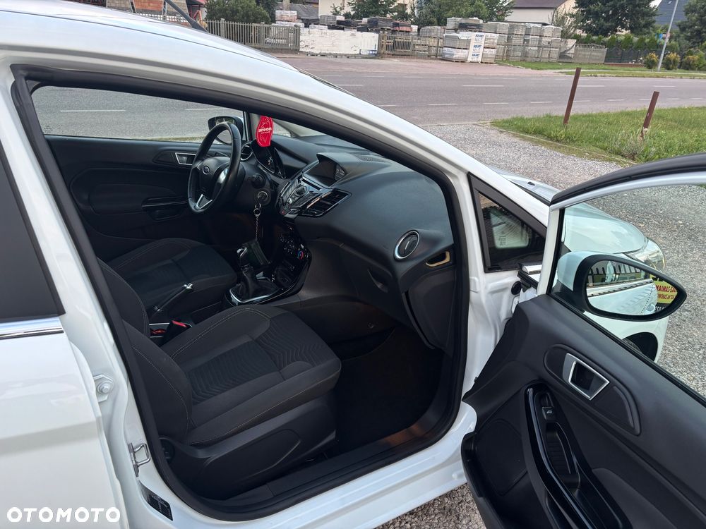 Ford Fiesta - 10