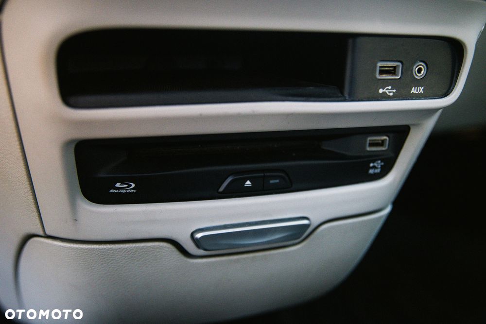 Chrysler Pacifica - 23