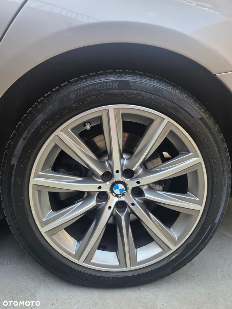 BMW Seria 5 520d xDrive Sport Line sport - 17