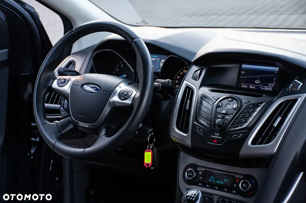 Ford Focus 1.0 EcoBoost Hybrid ACTIVE - 6