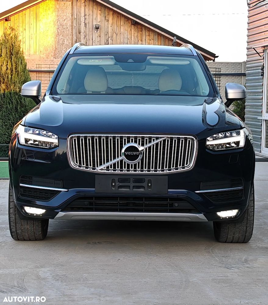 Volvo XC 90 D5 AWD Geartronic Inscription - 28
