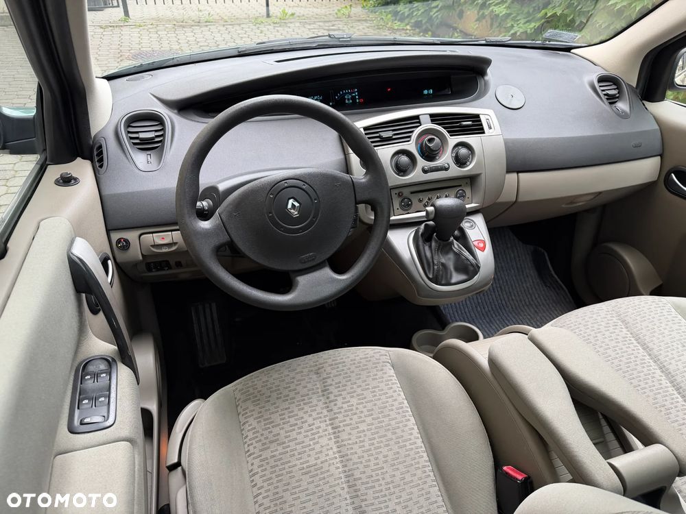 Renault Scenic 1.6 16V EXpression - 7