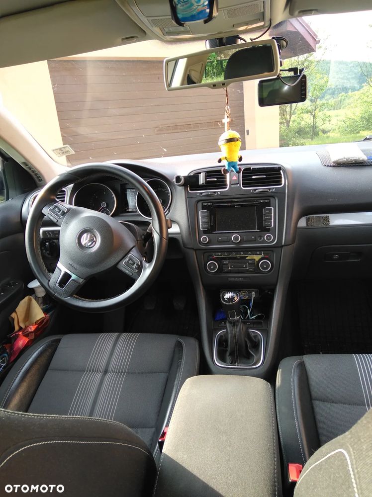 Volkswagen Golf 1.6 TDI Highline - 5