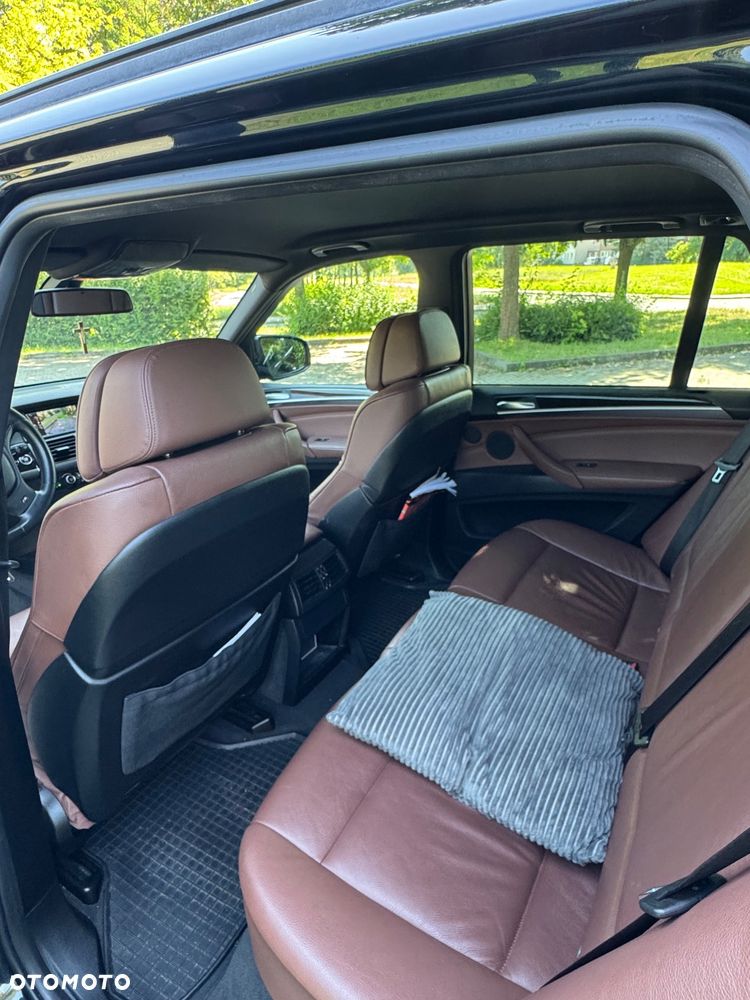 BMW X5 - 12