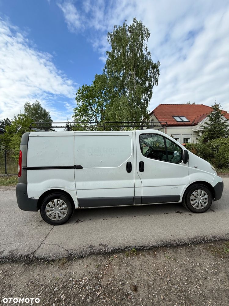 Renault Trafic - 1