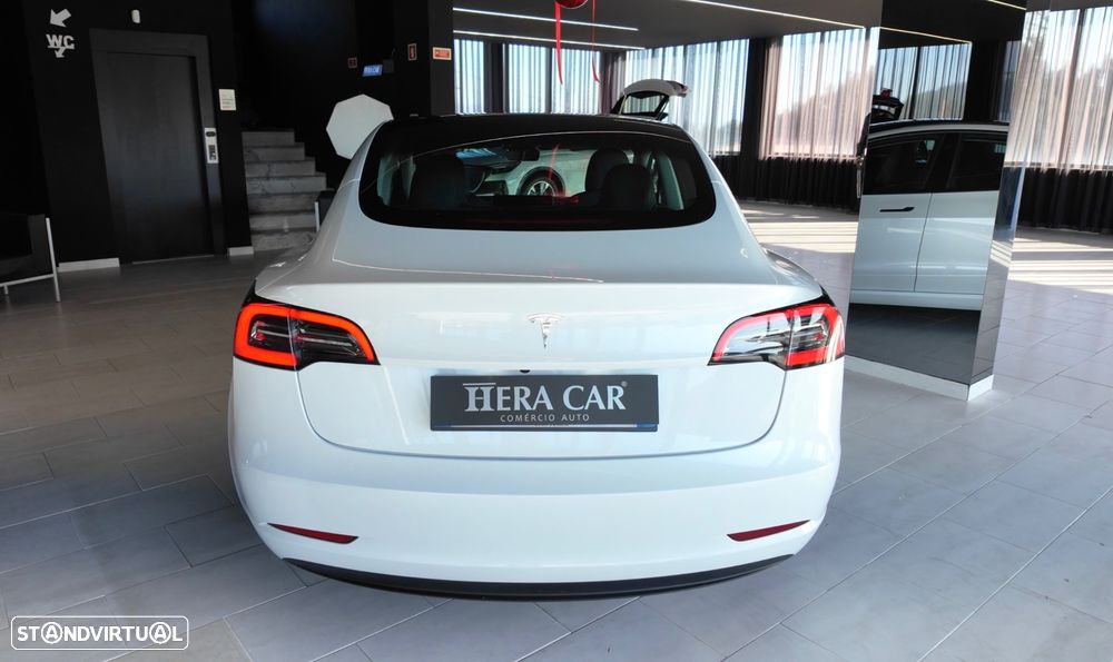 Tesla Model 3 Standard Range Plus RWD - 11