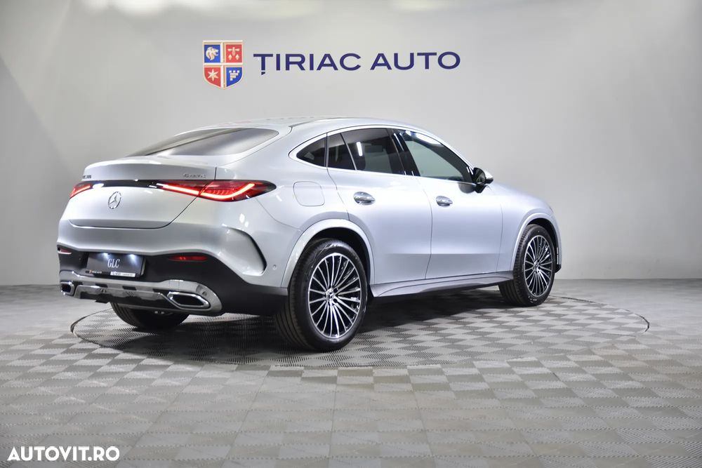 Mercedes-Benz GLC Coupe 300 4MATIC MHEV - 6