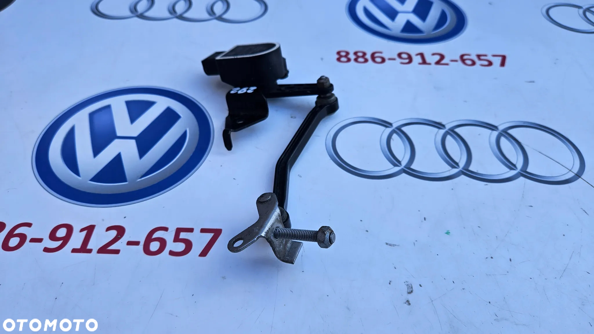 Mercedes GLE 292 Czujnik poziomowania świateł xenon przód prawy A0045429918 - 4