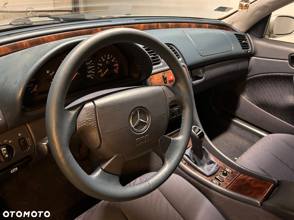 Mercedes-Benz CLK 230 Kompressor - 14