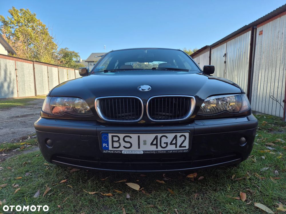 BMW Seria 3 318d - 3