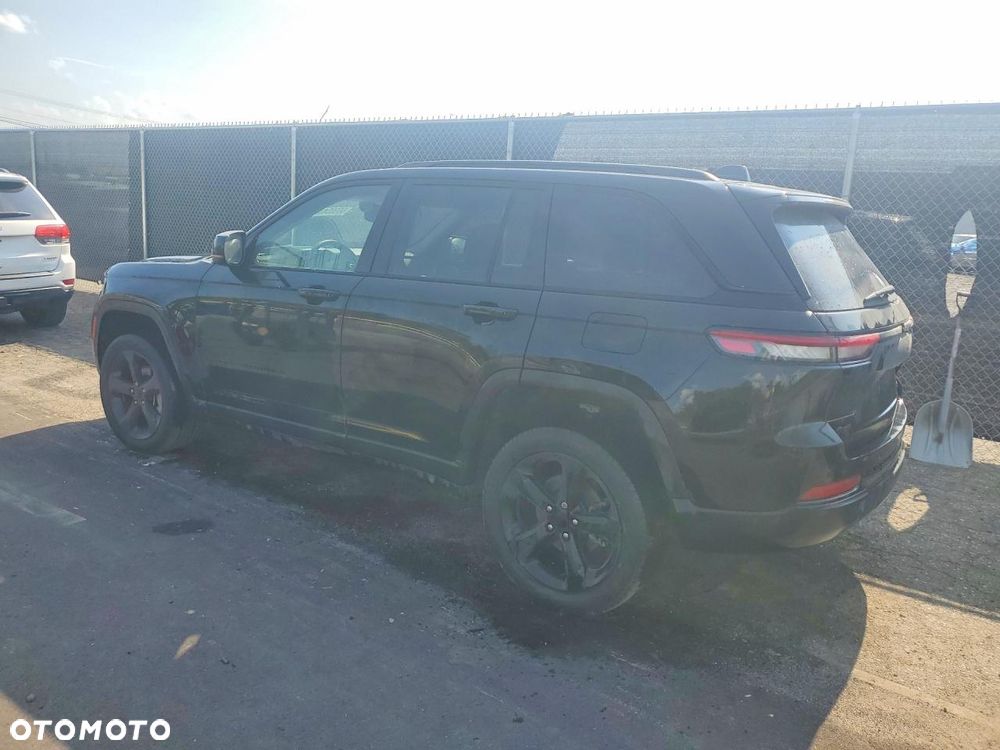 Jeep Grand Cherokee 2022 photo 2