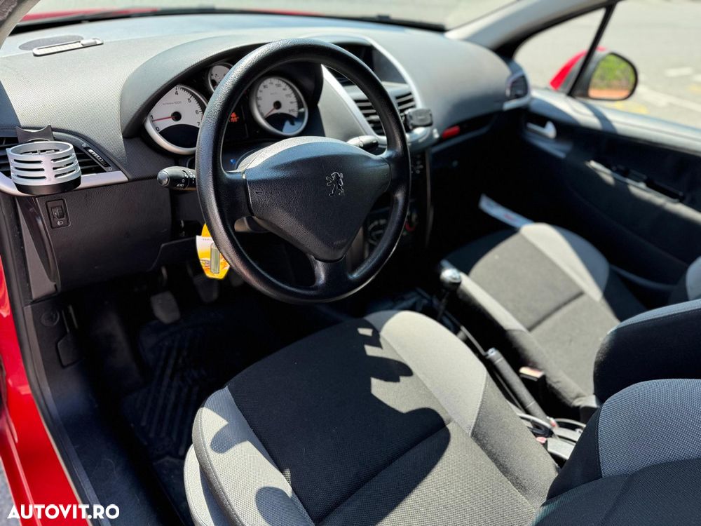 Peugeot 207 1.4E 16V Trendy - 6