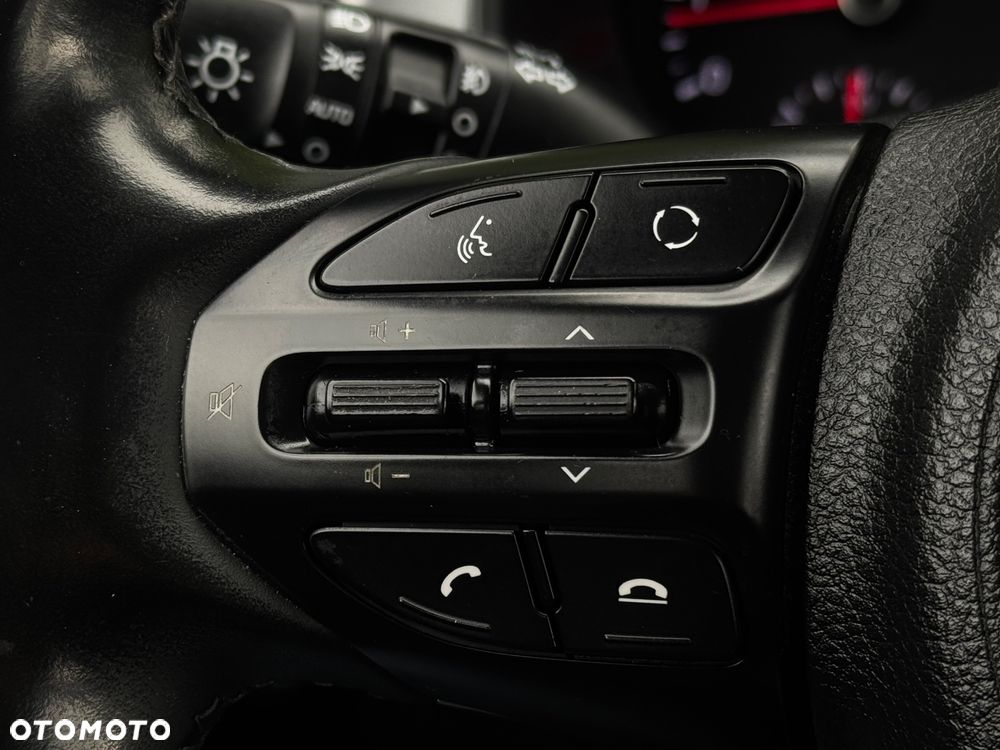 Kia Stonic 1.2 Vision - 19