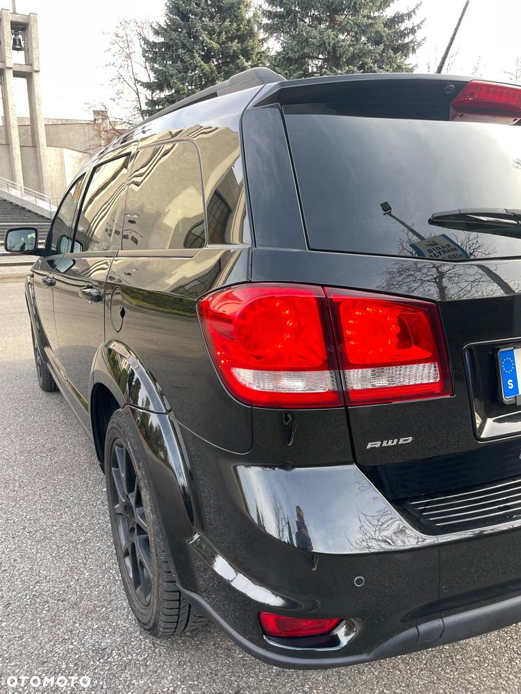 Fiat Freemont 2.0 Multijet Black Code AWD - 13