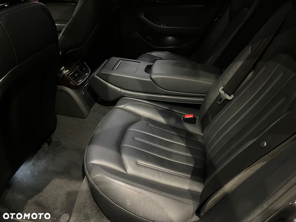 Audi A8 3.0 TDI ultra DPF quattro tiptronic - 15