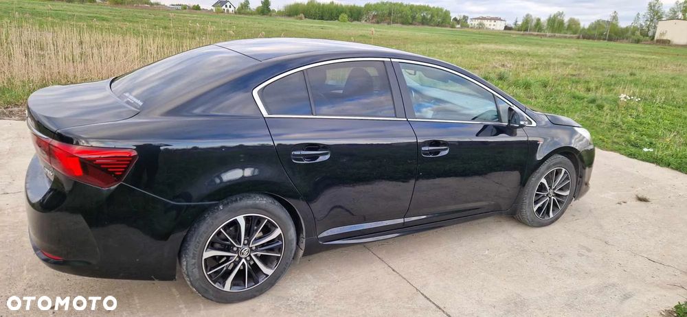 Toyota Avensis 2.0 Prestige MS - 13