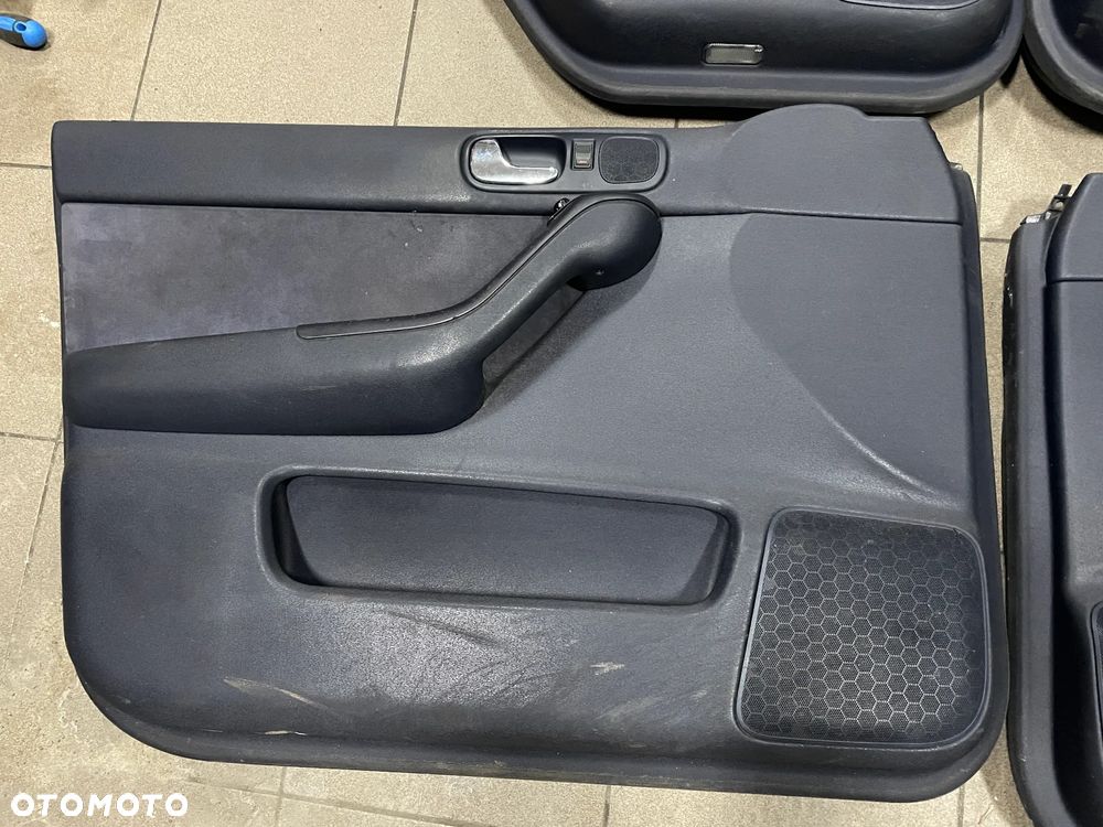 AUDI A3 8L ALCANTARA TAPICERKA DRZWI BOCZKI EUROPA KOMPLET - 3
