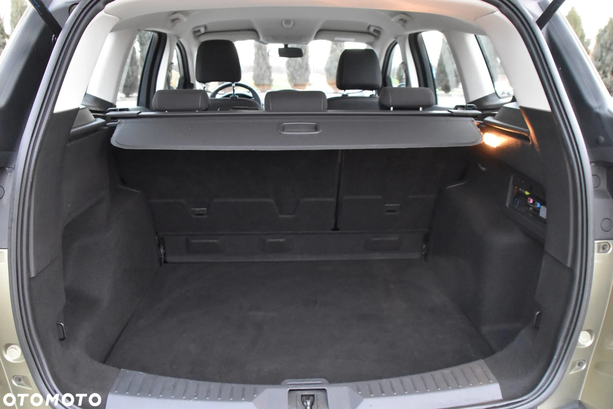 Ford Kuga - 17