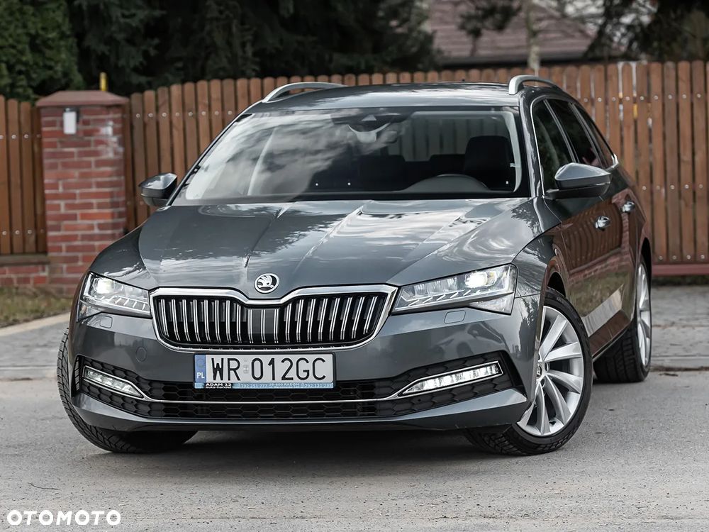 Skoda Superb 2.0 TDI DSG L&K - 1