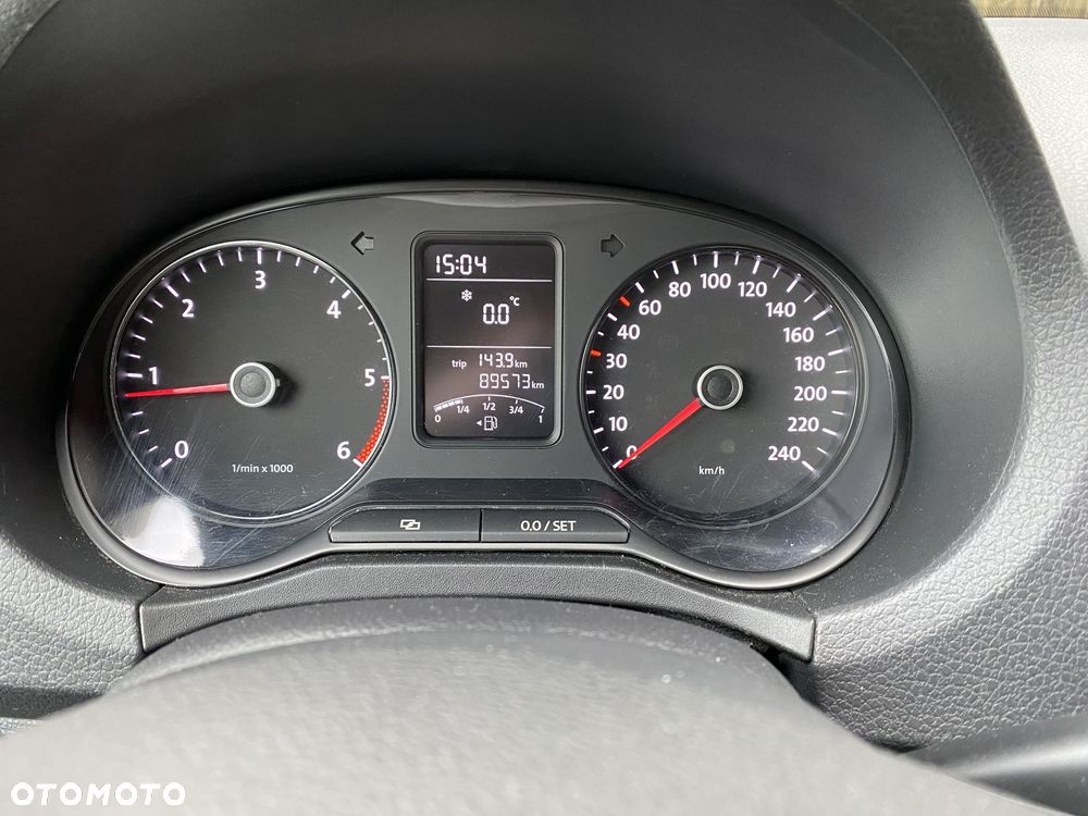 Volkswagen Amarok - 11