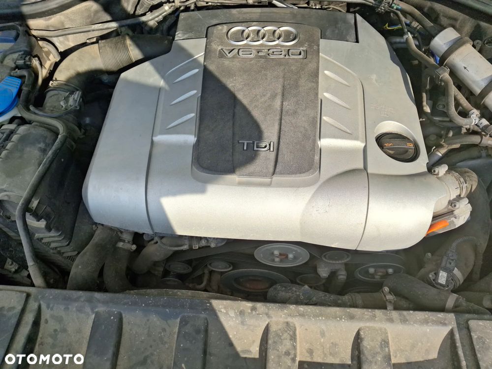 Audi Q7 3.0 TDI DPF clean diesel Quattro Tiptronic - 20