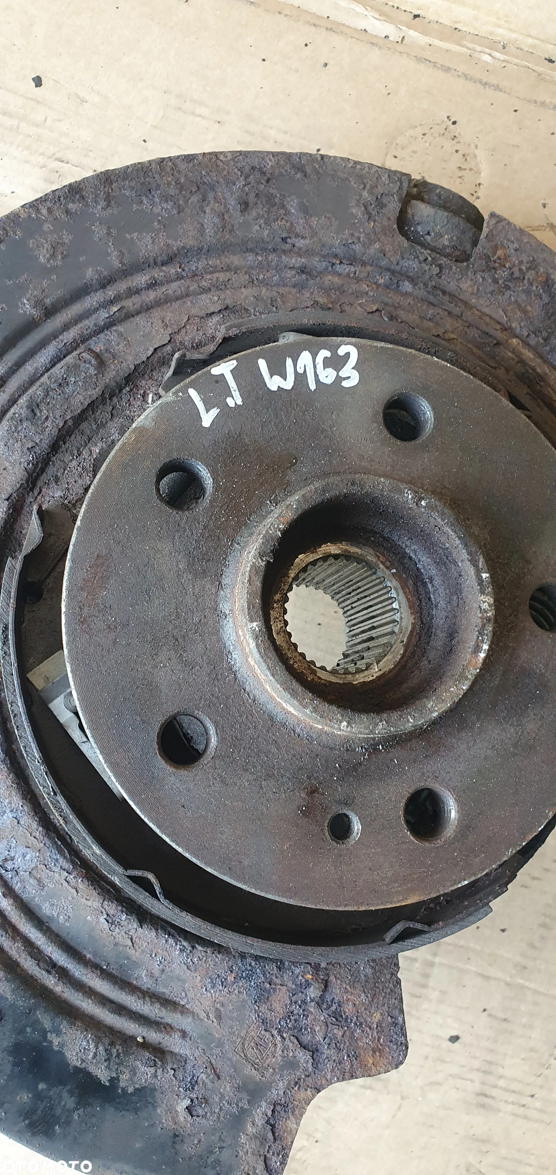Zwrotnica lewy tył tylna lewa Mercedes ML W163 4.0 CDI - 10