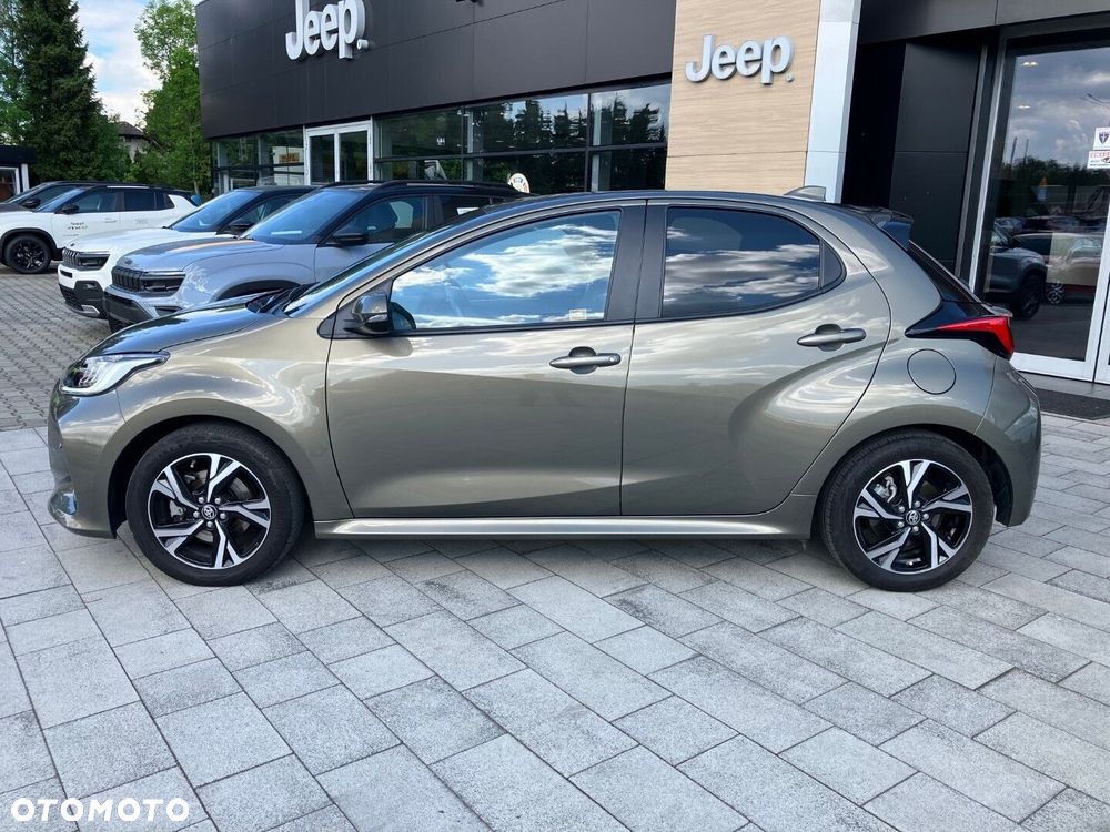 Toyota Yaris Hybrid 1.5 Selection Elegant - 3