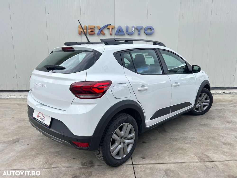 Dacia Sandero Stepway TCe 90 MT6 Essential - 4