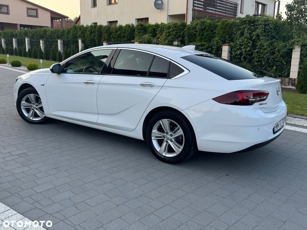 Opel Insignia 1.5 T Exclusive S&S - 6