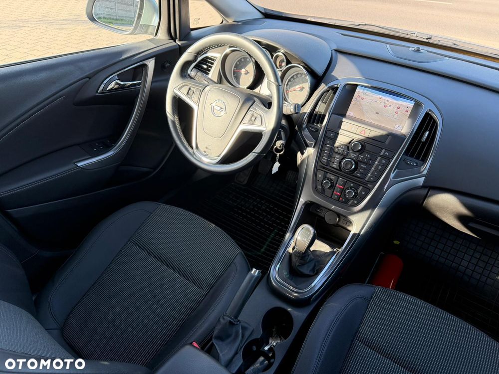 Opel Astra - 28