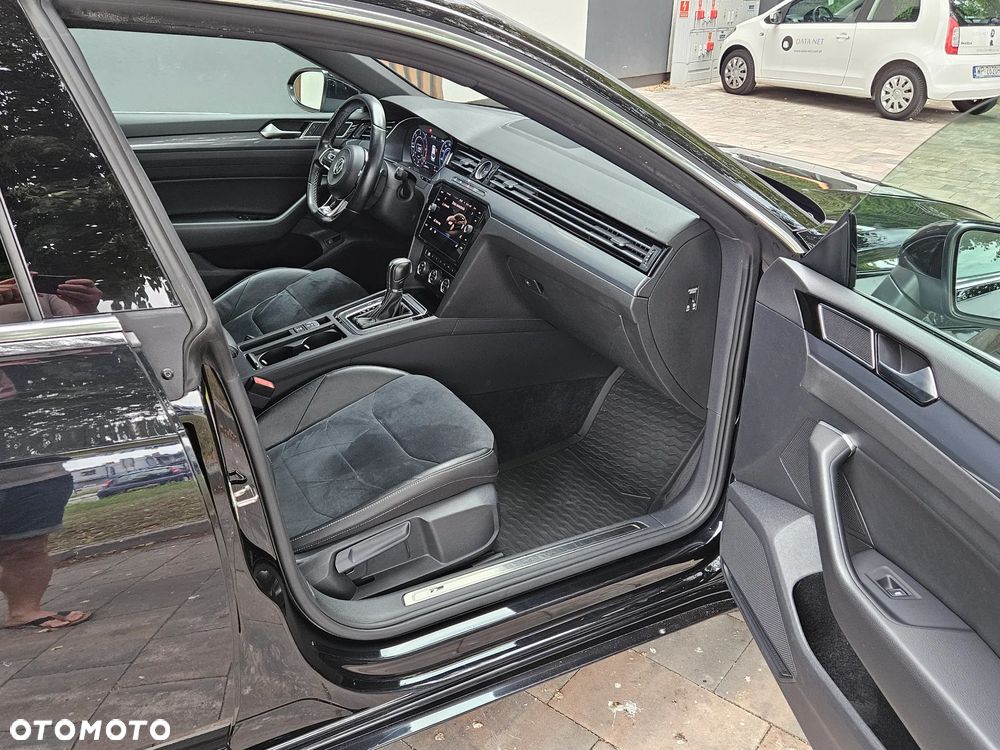 Volkswagen Arteon 2.0 TDI SCR R-Line DSG - 14