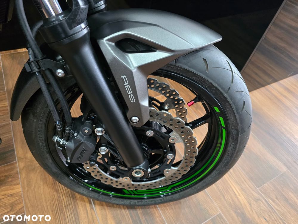 Kawasaki Z 650 - 18
