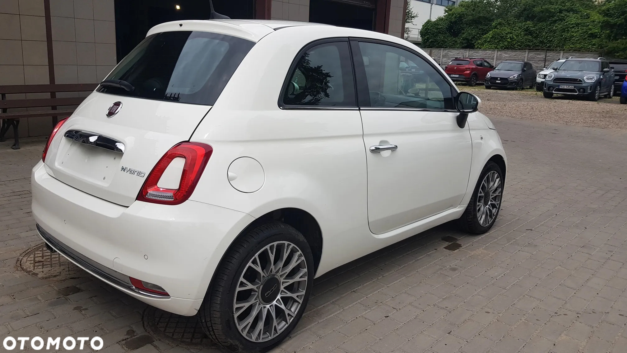 Fiat 500 1.0 Hybrid (RED) - 4