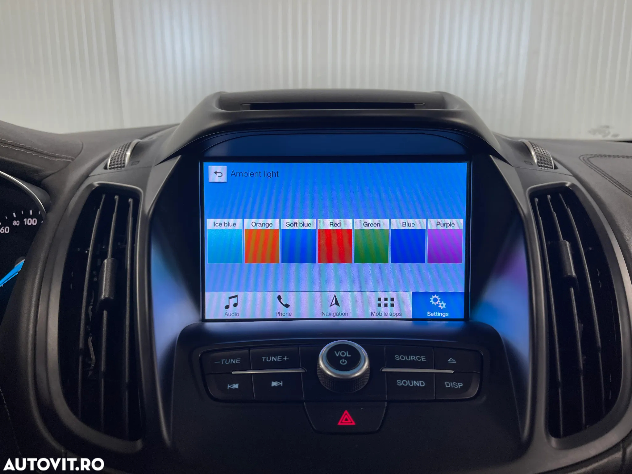 Ford Kuga 2.0 TDCi 4WD Powershift Vignale - 17