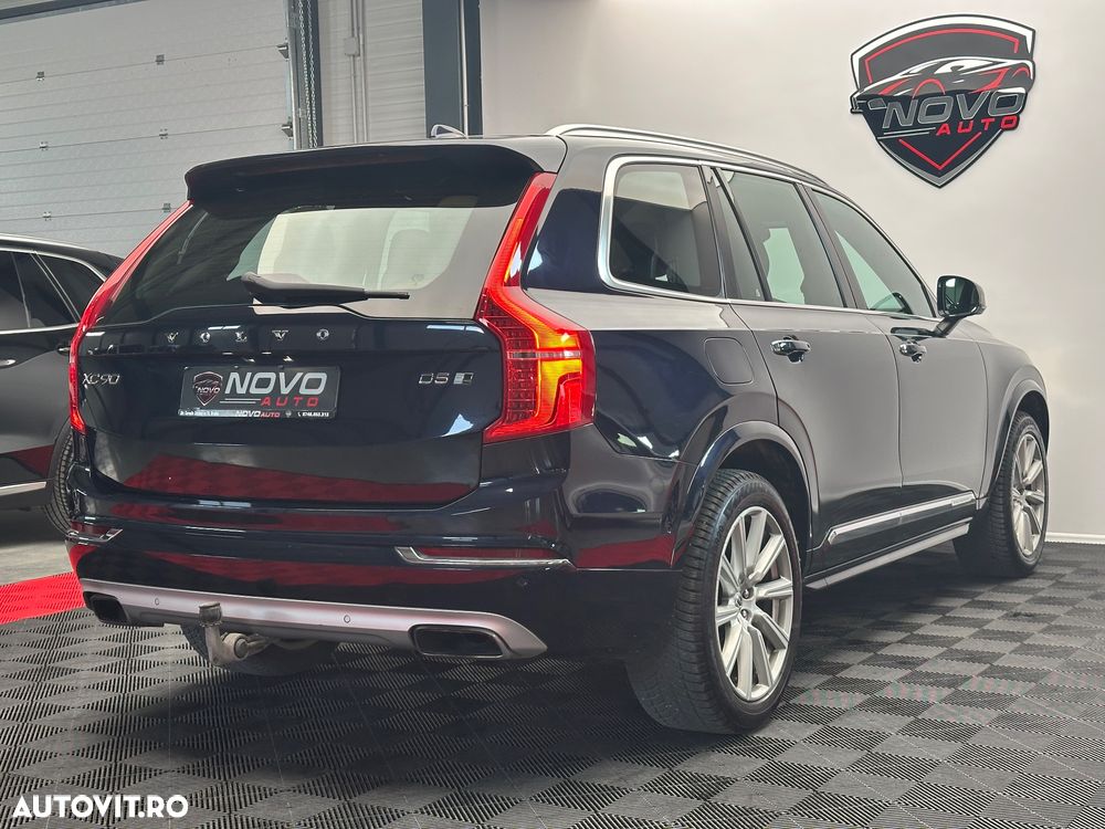Volvo XC 90 D5 AWD Geartronic Inscription - 4