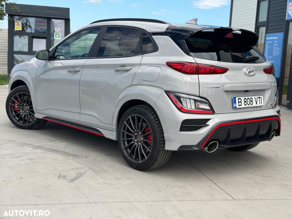 Hyundai KONA - 5