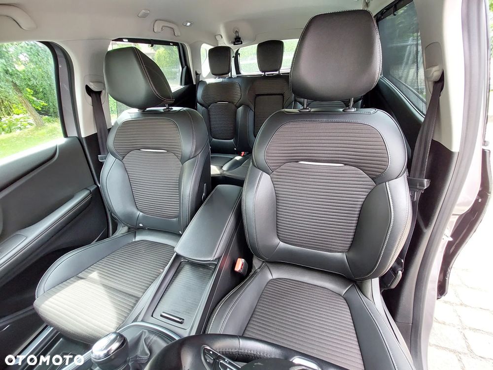 Renault Scenic - 13