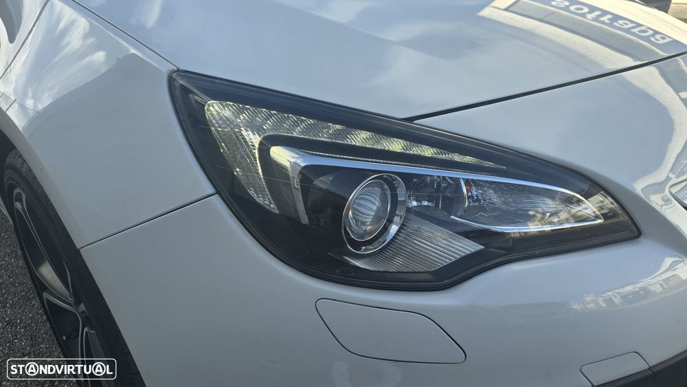 Opel Astra GTC 1.6 T S/S J20 - 22