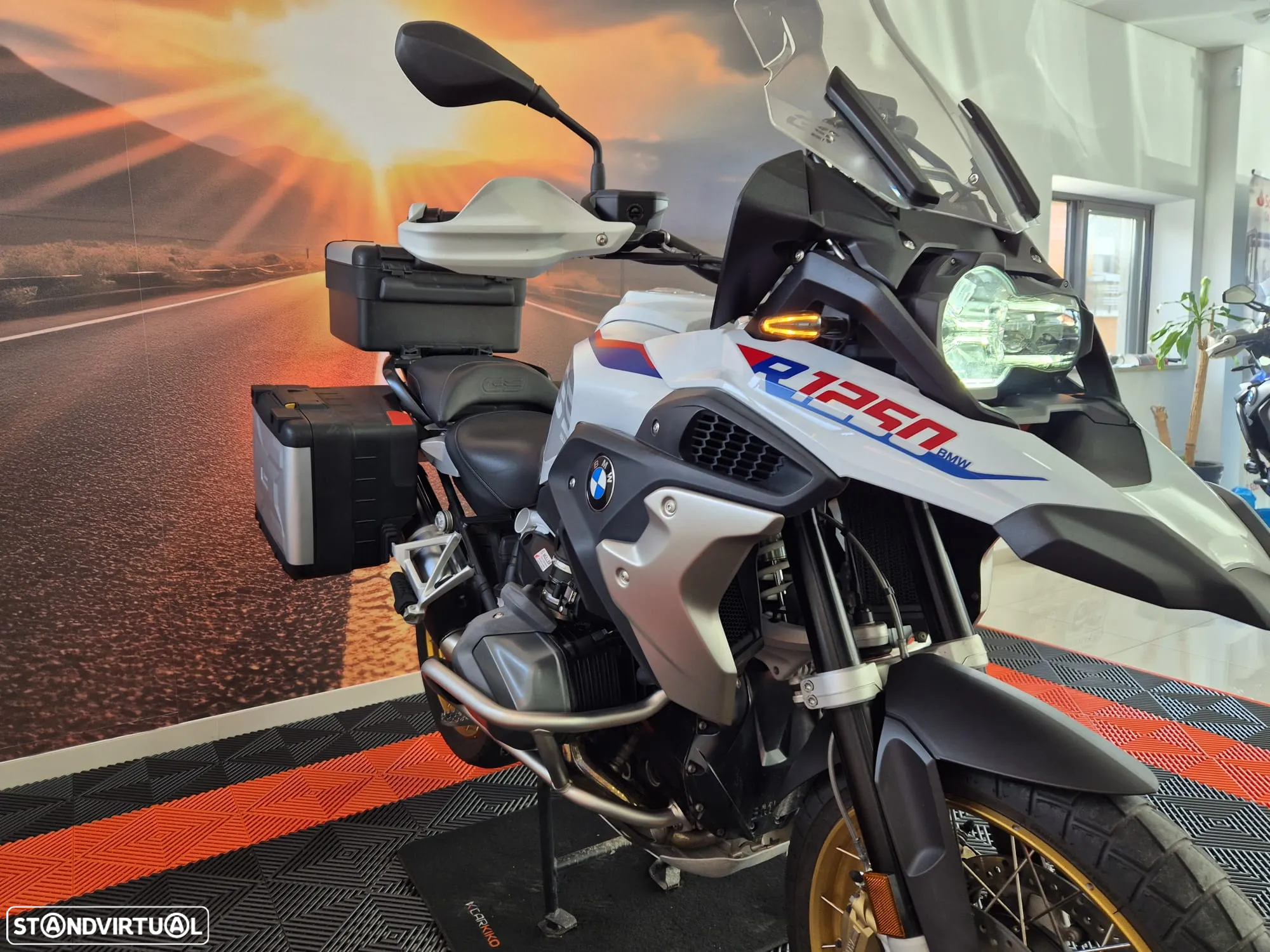 BMW R 1250 GS rallye - 15