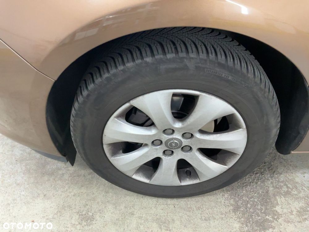 Opel Astra 1.6 Style - 9