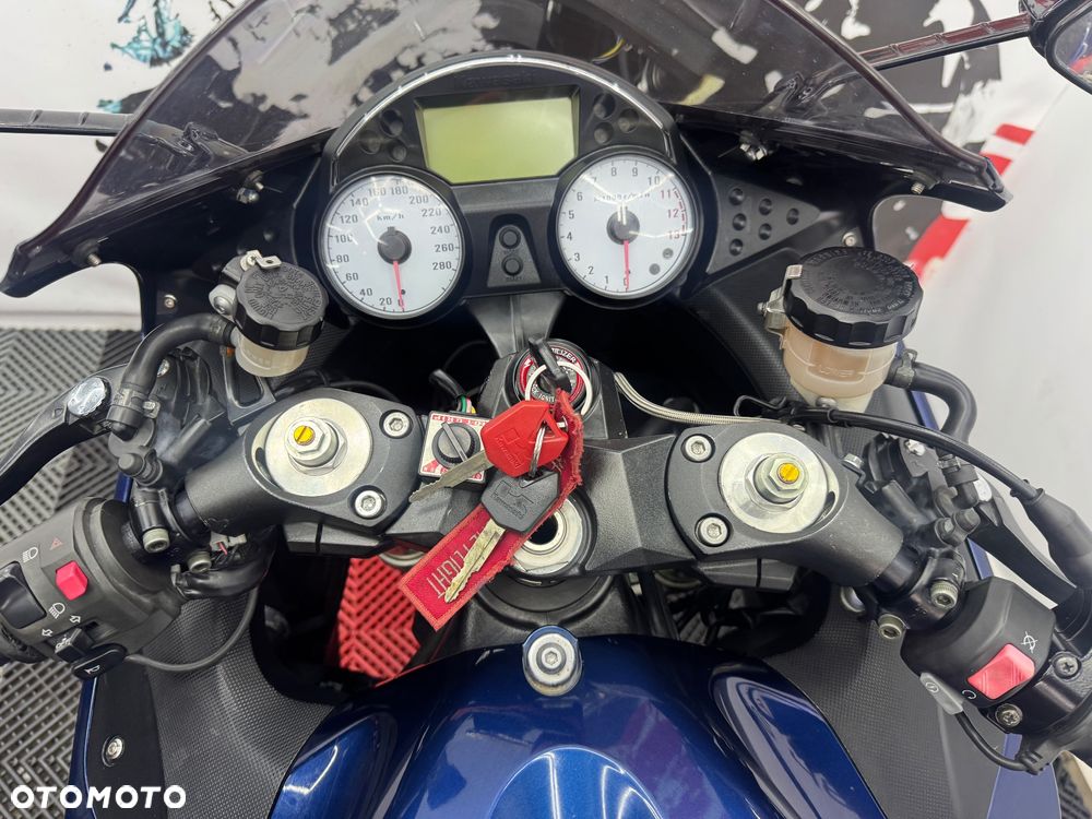 Kawasaki ZZR - 25