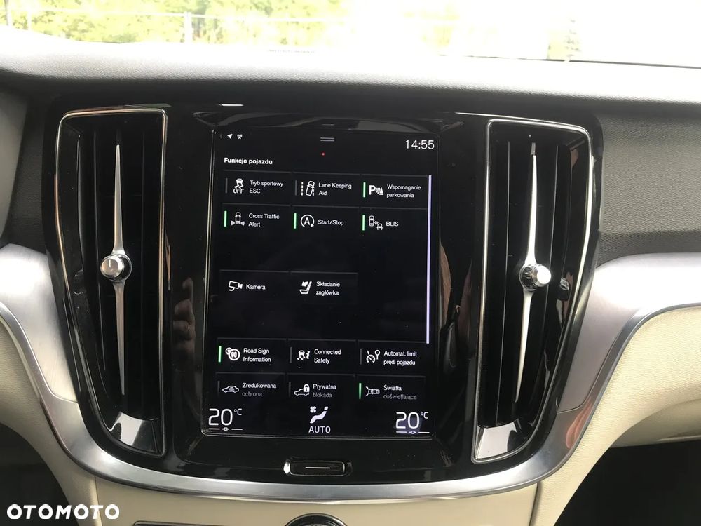 Volvo V60 ver-b4-d-momentum - 35