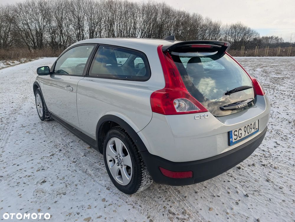 Volvo C30 2.0 Momentum - 3