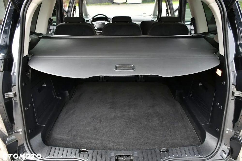 Ford S-Max 2.0 TDCi Titanium - 38